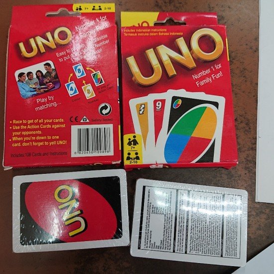 UNO Card game Color